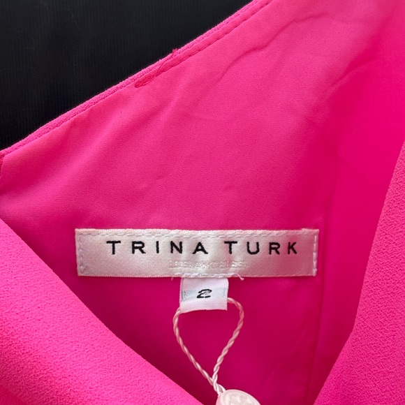 Trina Turk Fuchsia Jumpsuit with Gold Accents-Excellent Condition, no flaws - Picture 3 of 12